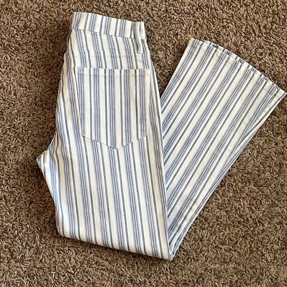 Frame Le Crop Mini Boot Striped Jeans, size 26 - Picture 1 of 8